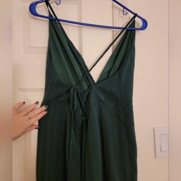 Lulu's Cross Back Dress - Picture 2 of 4